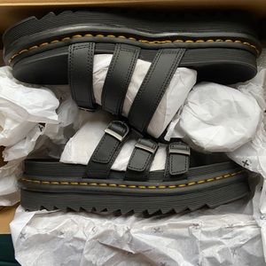 Dr. Martens Blair’s Slide Size 9